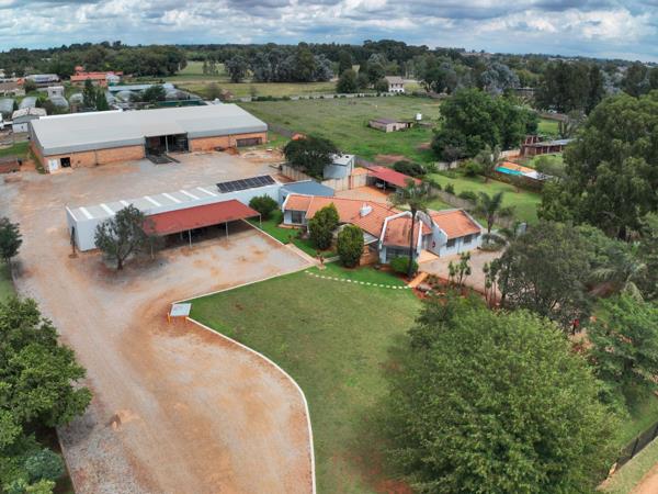 1 700 m² Industrial space