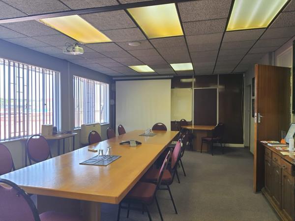 2 484 m² Commercial space