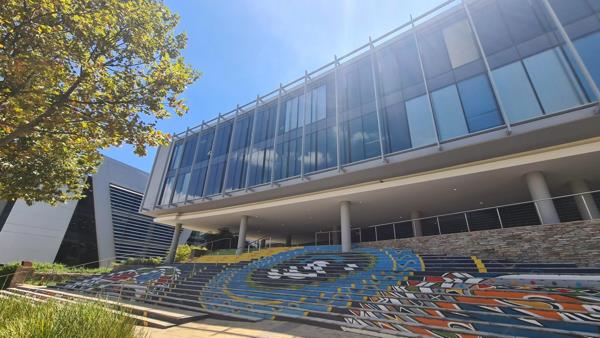 1 290 m² Office Space