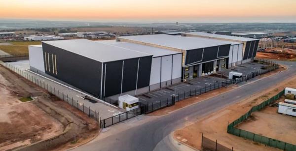 11 366 m² Industrial space