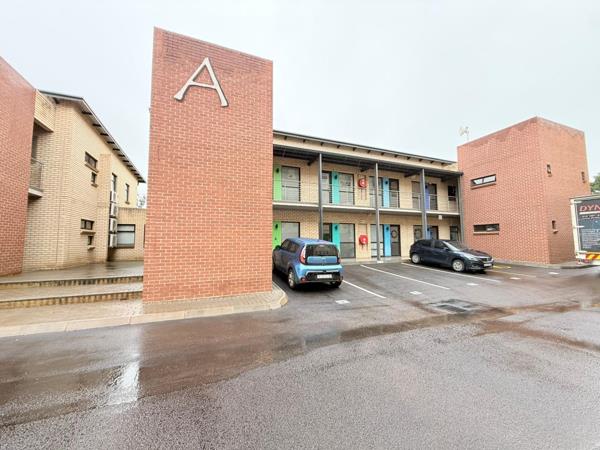 80 m² Commercial space