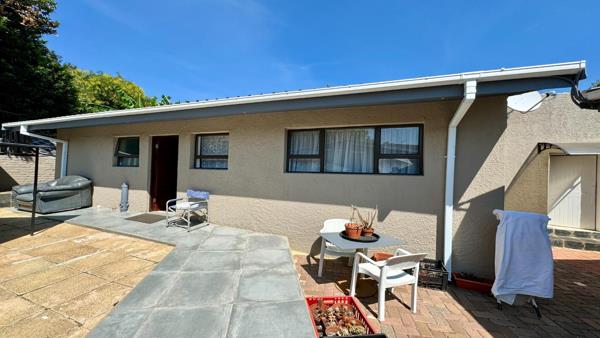 1 Bedroom Garden Cottage