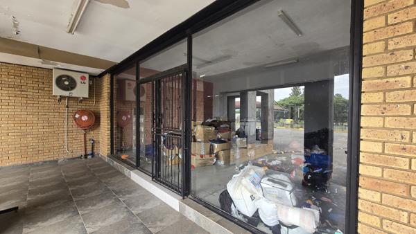 100 m² Commercial space