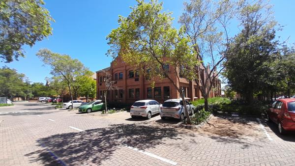 194 m² Commercial space