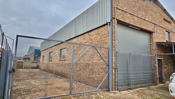 335 m² Industrial space