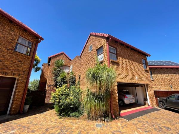 4 Bedroom Townhouse