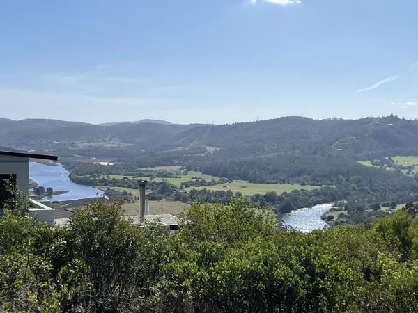 1 179 m² Land