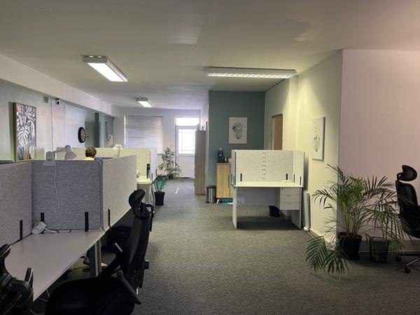 107 m² Office Space