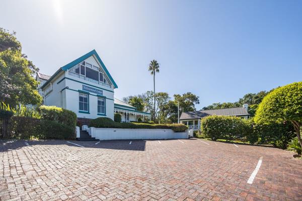 15 Bedroom House