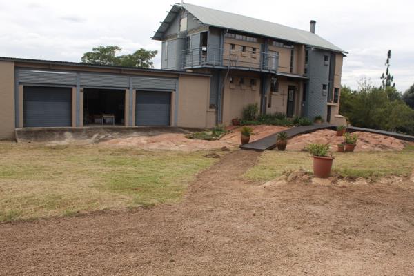 1.1 ha Smallholding