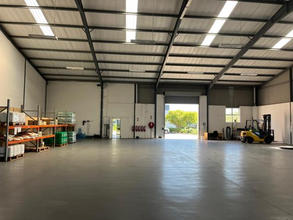 646 m² Industrial space