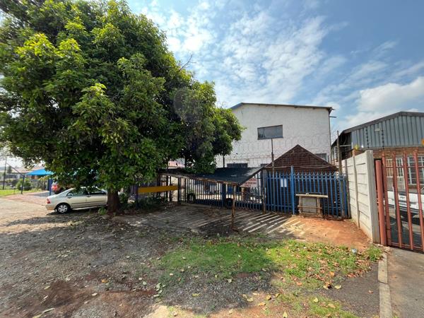 493 m² Industrial space