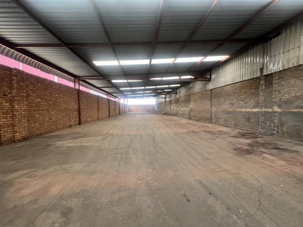 690 m² Industrial space