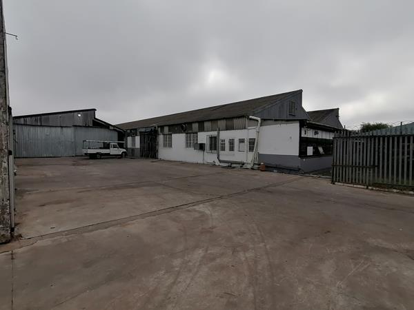 3 300 m² Industrial space