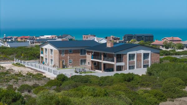 12 Bedroom House