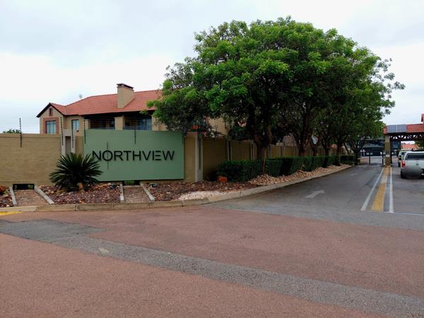 916 m² Land