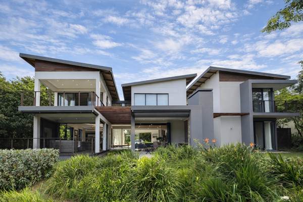 5 Bedroom House