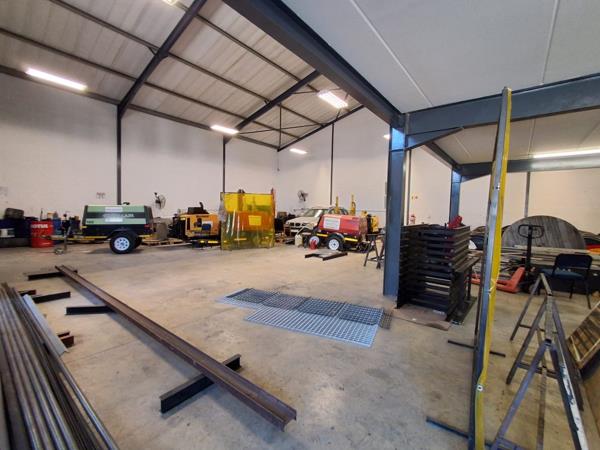 386 m² Industrial space