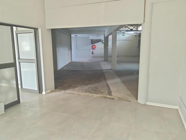 442 m² Industrial space