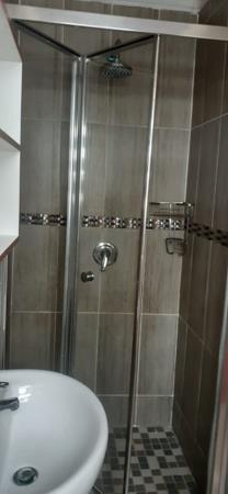 1 Bedroom Garden Cottage