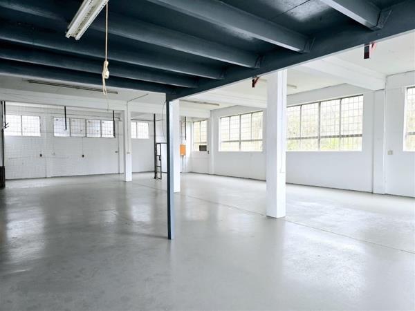 400 m² Industrial space