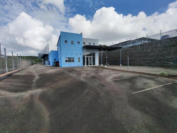 1 150 m² Commercial space