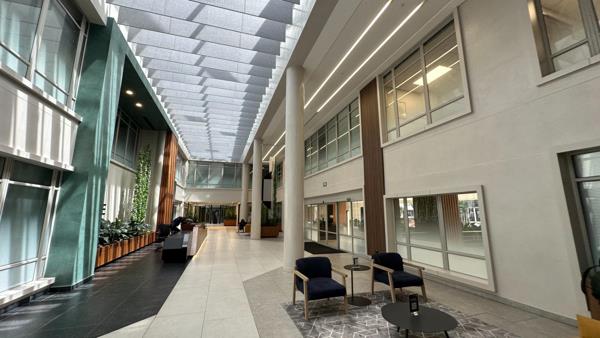 255 m² Office Space