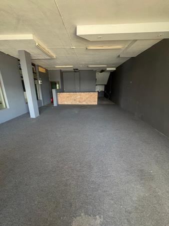 90 m² Retail Space