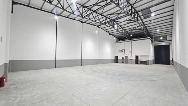 565 m² Industrial space