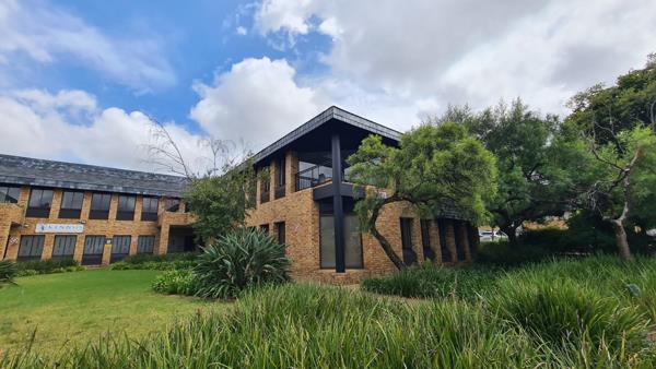 215 m² Office Space