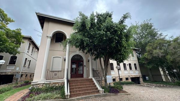 253 m² Office Space