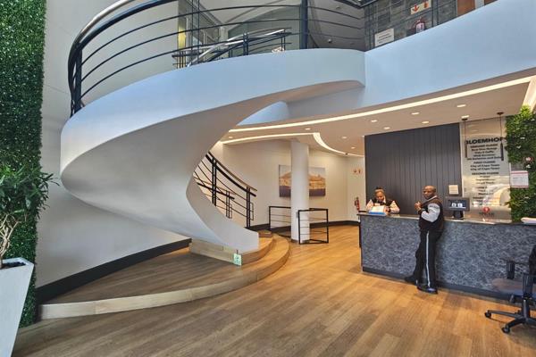 562 m² Commercial space