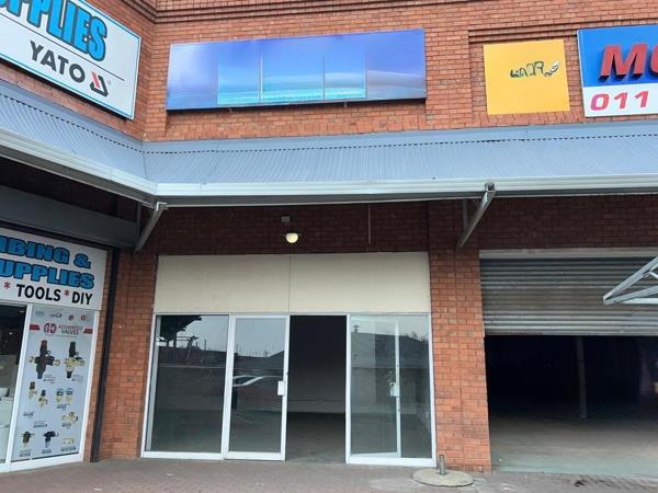 438 m² Industrial space