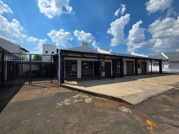 120  m² Commercial space