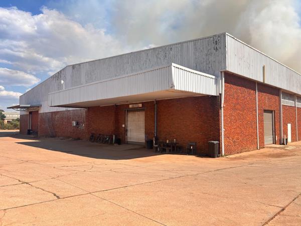 3 153 m² Industrial space