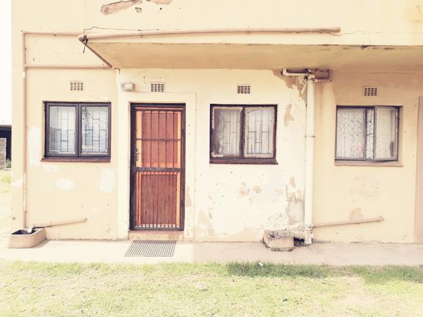 1 Bedroom Flat