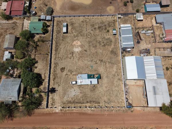 3 000 m² Land