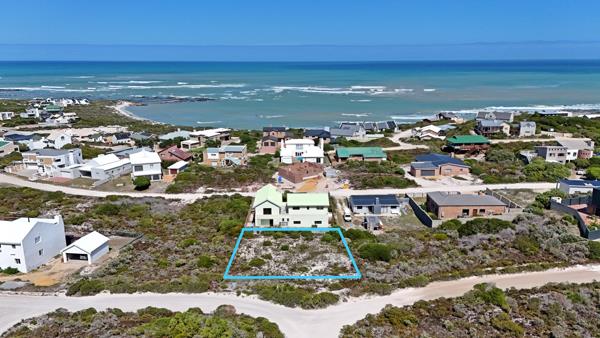 606 m² Land