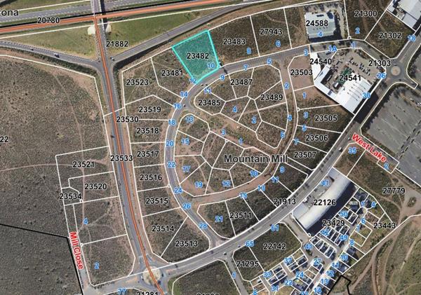 4 130 m² Land