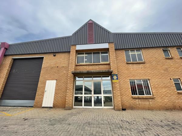 636 m² Industrial space