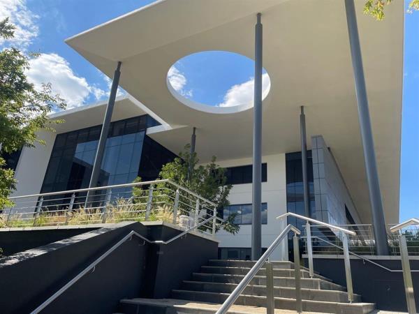 464 m² Commercial space