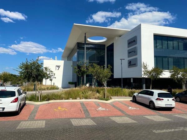 442 m² Commercial space