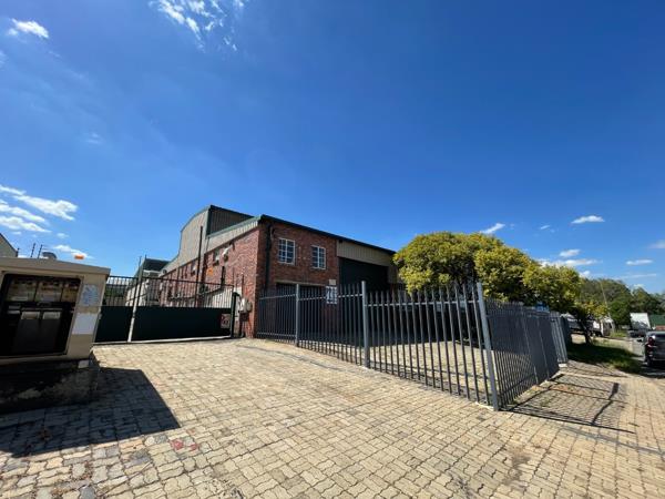 2 136 m² Industrial space