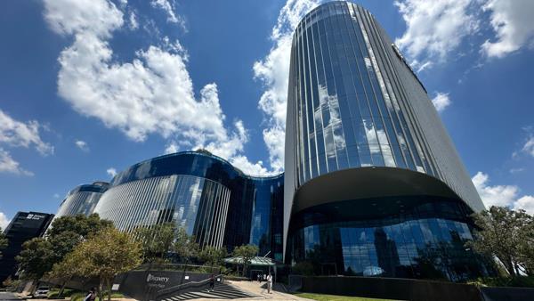 850 m² Office Space