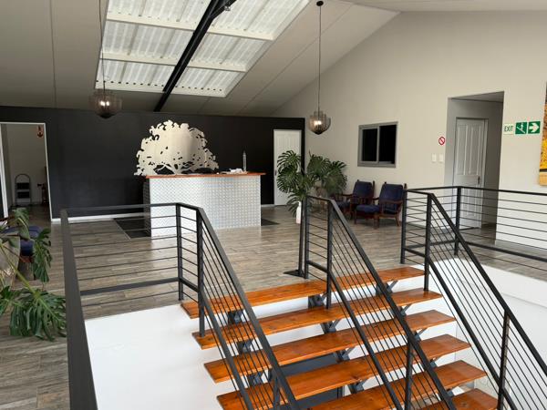 122 m² Office Space