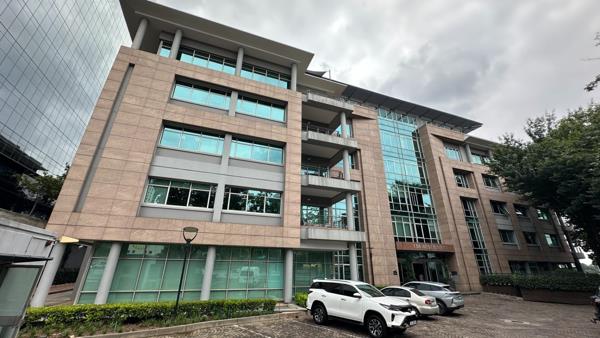 968 m² Office Space