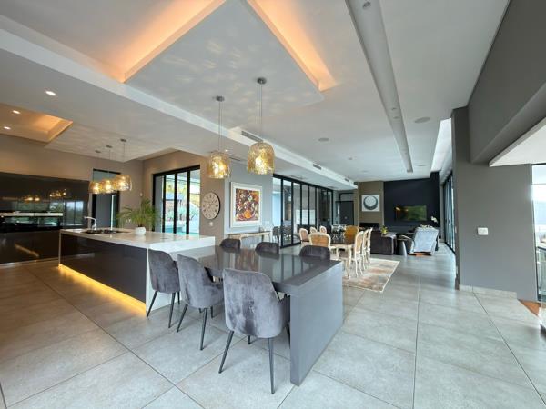 6 Bedroom House