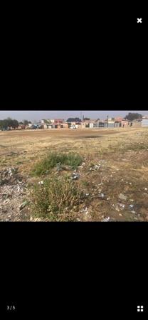 6 000 m² Land