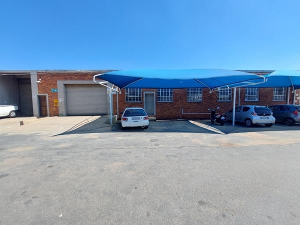1 025 m² Industrial space