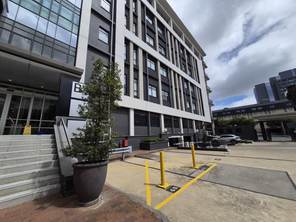 325 m² Commercial space